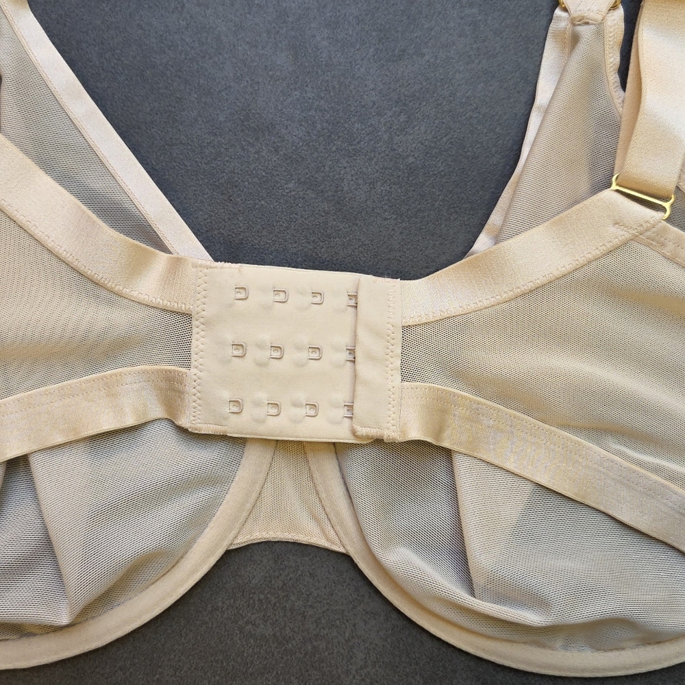 Soma Unbelievable Minimizer Bra 38G - Picture 8 of 11
